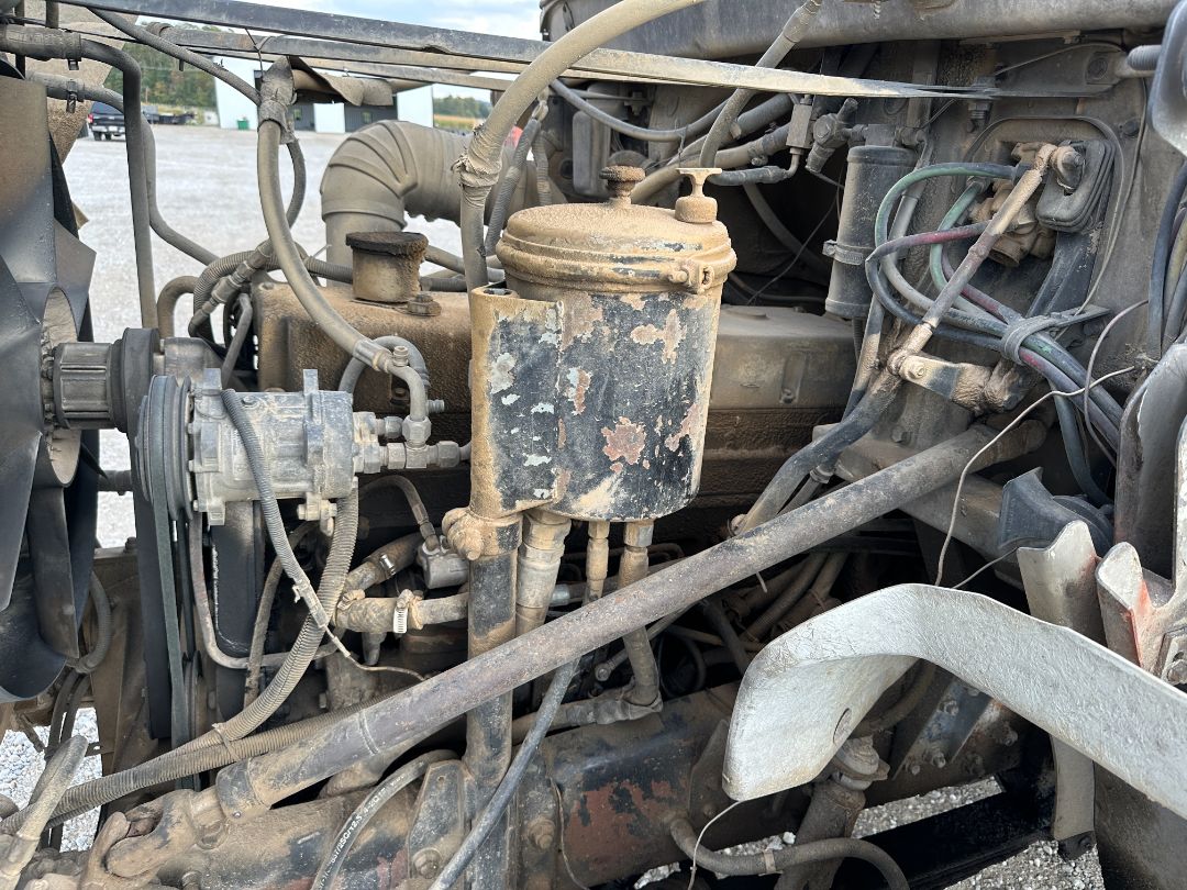 1987 FREIGHTLINER FLC - Image 28